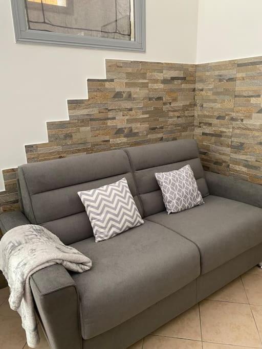 Villa Serenice - F2 Au Calme, Climatise, Wifi Et Parking Gratuit Ngoại thất bức ảnh